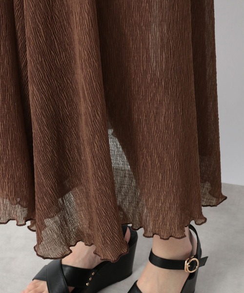 Heather(ヘザー)の「ウェイビープリーツキャミワンピース 948480(ワンピース・レディース・ブラウン/グレー/アイボリー/グレー系その他/ピンク/ブルー/ブラック/グリーン・FREE)」の22枚目の写真