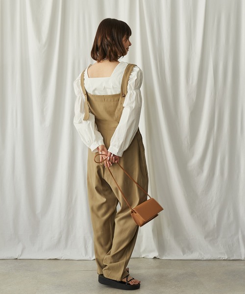 toucher du brise(トゥシェドブリーズ)の「ワイドサロペット(サロペット/オーバーオール・レディース・ブラック/ベージュ/カーキ・M)」の9枚目の写真