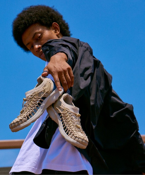 KEEN(キーン)の「REBIRTH PROJECT×KEEN/リバースプロジェクト×キーン UNEEK SNK / ユニークスニーク(スニーカー・メンズ・サンドベージュ・25cm/25.5cm/26cm/26.5cm/27cm/27.5cm/28cm/28.5cm/29cm)」の11枚目の写真