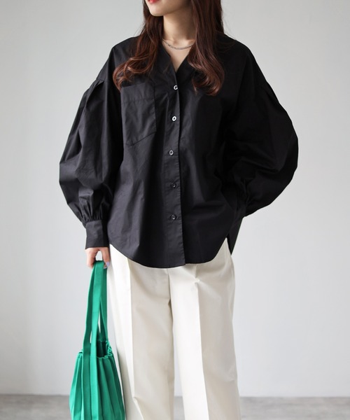 4youstory（フォーユーストーリー）の「パフスリーブVネックシャツ（シャツ/ブラウス・レディース・ホワイト/ブラック・FREE）」の7枚目の写真