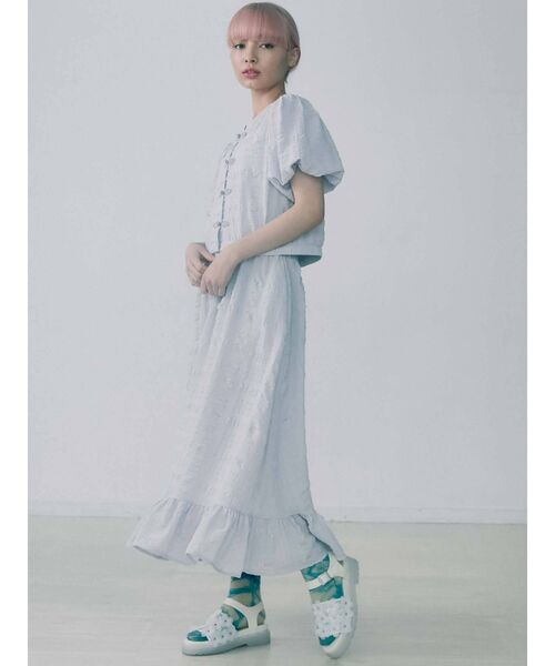 merry jenny(メリージェニー)の「フクレジャガードフレアスカート【セットアップ着用可能】(スカート・レディース・ライトブルー/ブラック/アイボリー・FREE)」の9枚目の写真