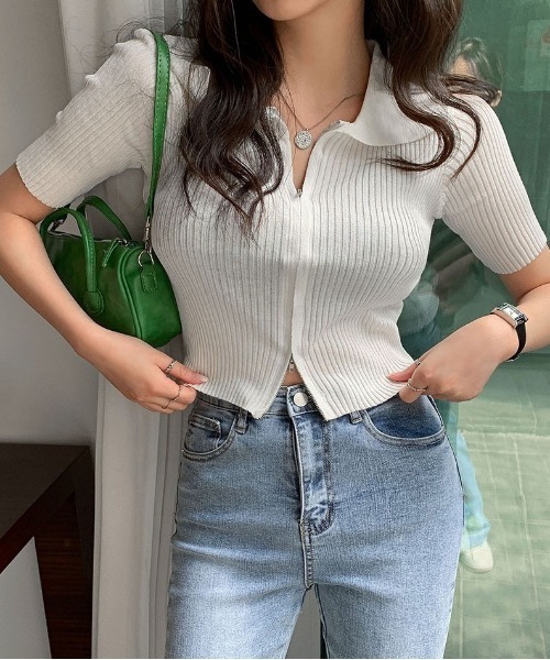 merongshop（メロンショップ）の「MERONGSHOP カラージップアップクロップカットソー（Tシャツ/カットソー・レディース・ホワイト/ブラック・FREE）」の2枚目の写真