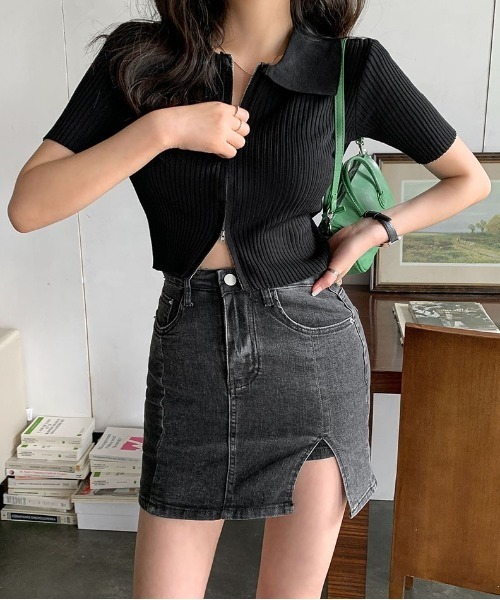 merongshop（メロンショップ）の「MERONGSHOP カラージップアップクロップカットソー（Tシャツ/カットソー・レディース・ホワイト/ブラック・FREE）」の3枚目の写真