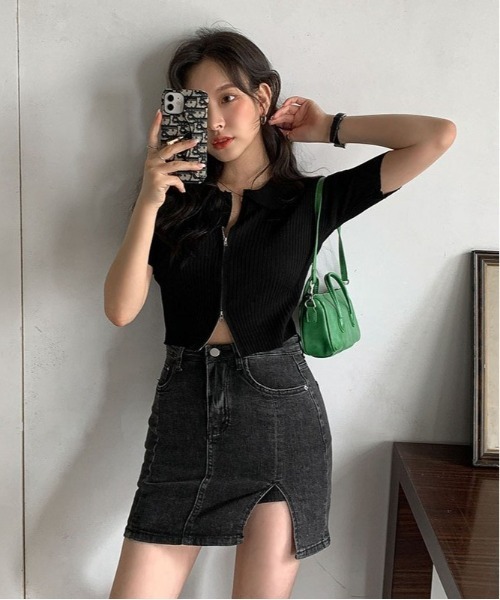 merongshop（メロンショップ）の「MERONGSHOP カラージップアップクロップカットソー（Tシャツ/カットソー・レディース・ホワイト/ブラック・FREE）」の6枚目の写真