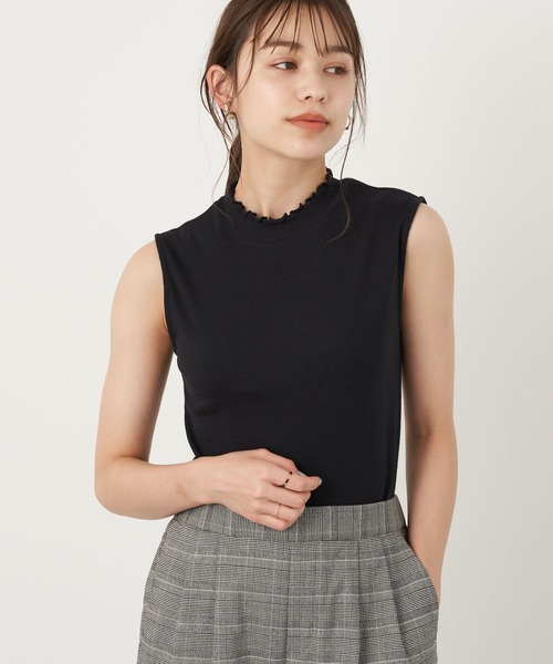 earth music&ecology（アースミュージックアンドエコロジー）の「ハイネックメローリブプルオーバー(ノースリブ) ＊（Tシャツ/カットソー・レディース・モカ/ミント/ブラック/ピンクベージュ/ネイビー/アイボリー・M/S）」の3枚目の写真