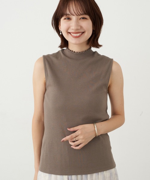 earth music&ecology（アースミュージックアンドエコロジー）の「ハイネックメローリブプルオーバー(ノースリブ) ＊（Tシャツ/カットソー・レディース・モカ/ミント/ブラック/ピンクベージュ/ネイビー/アイボリー・M/S）」の4枚目の写真