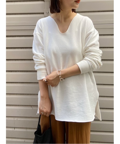 BEARDSLEY（ビアズリー）の「デコルテトレーナー（Tシャツ/カットソー・レディース・グレー/ホワイト・FREE）」の8枚目の写真