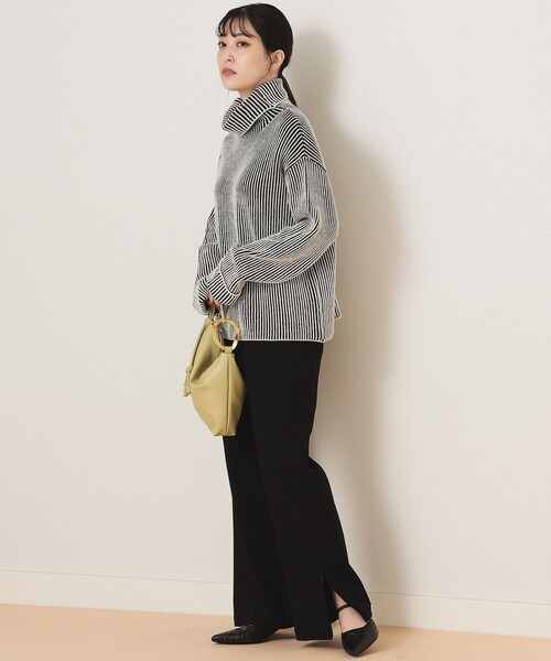 Ray BEAMS（レイビームス）の「Ray BEAMS / ジップ スリット フレア パンツ（その他パンツ・レディース・ブラック/ロイヤルブルー/ダークブラウン/オレンジ/グリーン/グリーン系その他4・1/0）」の18枚目の写真