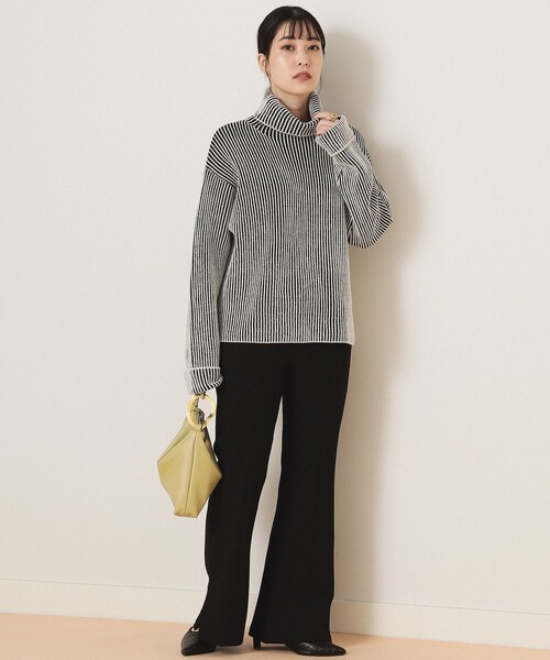 Ray BEAMS（レイビームス）の「Ray BEAMS / ジップ スリット フレア パンツ（その他パンツ・レディース・ブラック/ロイヤルブルー/ダークブラウン/オレンジ/グリーン/グリーン系その他4・1/0）」の19枚目の写真