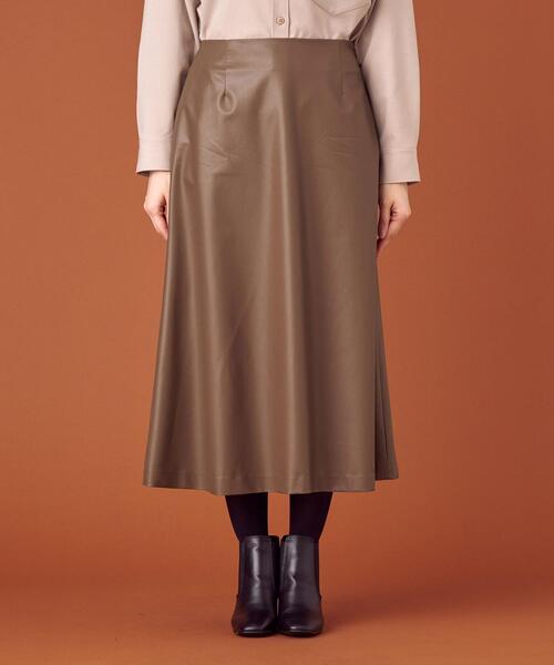 closet story(クローゼットストーリー)の「<closet story(クローゼットストーリー)>フェイクレザー フレア マキシスカート(スカート・レディース・ブラック/ベージュ・FREE)」の11枚目の写真