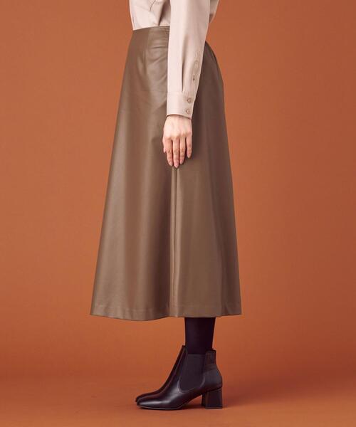 closet story(クローゼットストーリー)の「<closet story(クローゼットストーリー)>フェイクレザー フレア マキシスカート(スカート・レディース・ブラック/ベージュ・FREE)」の13枚目の写真