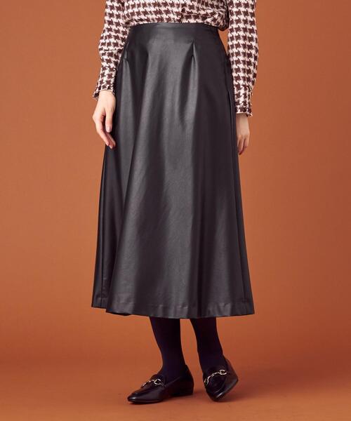 closet story(クローゼットストーリー)の「<closet story(クローゼットストーリー)>フェイクレザー フレア マキシスカート(スカート・レディース・ブラック/ベージュ・FREE)」の10枚目の写真