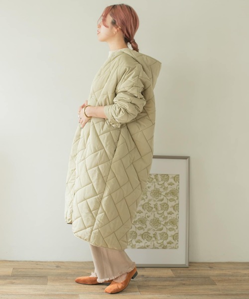 ITEMS URBANRESEARCH（アイテムズ アーバンリサーチ）の「中綿キルティングフードコート（モッズコート・レディース・ベージュ/ブラック/カーキ・FREE）」の8枚目の写真
