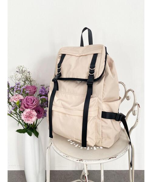 Honey Salon（ハニーサロン）の「ロングベルトビッグリュック（バックパック/リュック・レディース・ライトベージュ/ブラック・FREE）」の5枚目の写真
