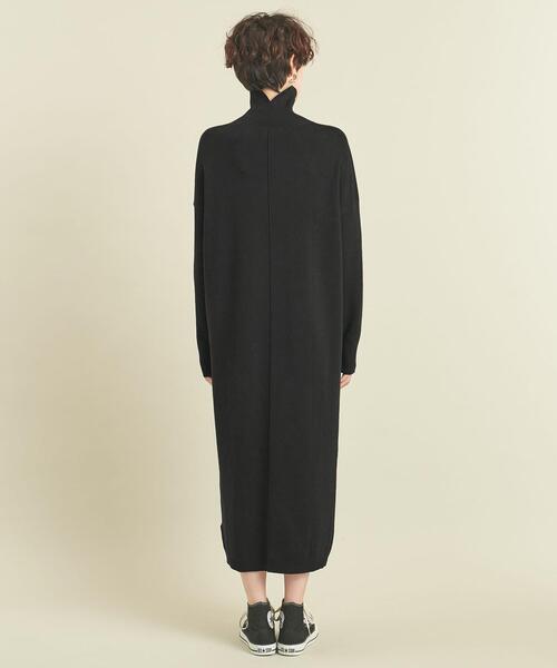 BEAUTY&YOUTH UNITED ARROWS（ビューティーアンドユースユナイテッドアローズ）の「BY タートルネックニットワンピース -ウォッシャブル- ∴（ワンピース・レディース・ブラック/モカ/ナチュラル・S/M）」の10枚目の写真