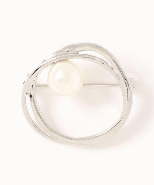 Three Four Time（ｽﾘｰﾌｫｰﾀｲﾑ）の「メタルサークルパールブローチ【入卒/フォーマル/デイリー】（ブローチ/コサージュ・レディース・シルバー/ゴールド・FREE）」の5枚目の写真