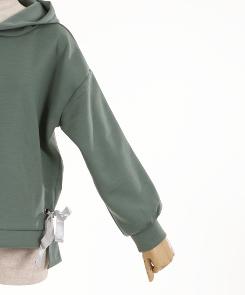 axes femme（アクシーズファム）の「サイドリボンパーカーＰＯ（Tシャツ/カットソー・レディース・キナリ/ブラック/グリーン/ピンク・MEDIUM）」の13枚目の写真