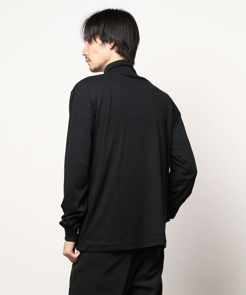 SPINNS（スピンズ）の「長袖タートルネックカットソー（Tシャツ/カットソー・メンズ・ホワイト/ブラック・M/L）」の4枚目の写真