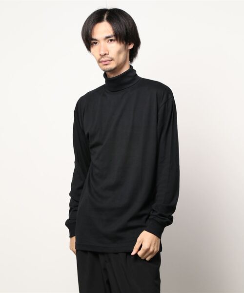 SPINNS（スピンズ）の「長袖タートルネックカットソー（Tシャツ/カットソー・メンズ・ホワイト/ブラック・M/L）」の11枚目の写真