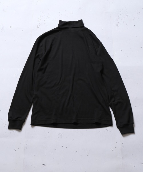 SPINNS（スピンズ）の「長袖タートルネックカットソー（Tシャツ/カットソー・メンズ・ホワイト/ブラック・M/L）」の6枚目の写真
