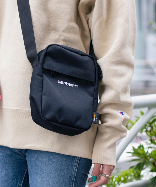 styles(スタイルス)の「Carhartt PAYTON SHOULDER POUCH I027527(ショルダーバッグ・メンズ・ブラック/ベージュ・ONE SIZE)」の2枚目の写真