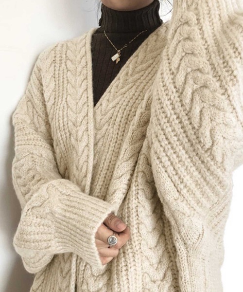 LUGG NAGG（ラグナグ）の「ざっくりニットミドルガウン（カーディガン/ボレロ・レディース・グレー/オフホワイト・M）」の6枚目の写真