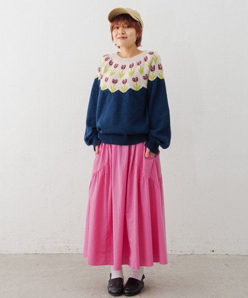 MERLOT（メルロー）の「チューリップニット（ニット/セーター・レディース・グリーン/ワインレッド/イエロー/ネイビー・FREE）」の7枚目の写真