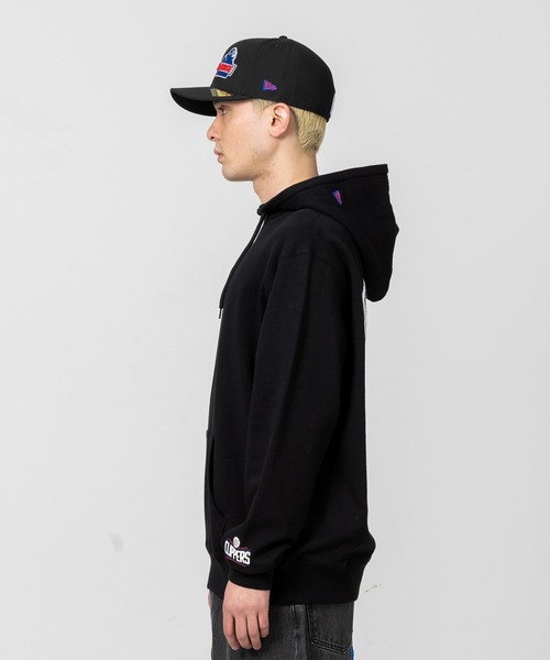 XLARGE（エクストララージ）の「CLIPPERS MIX LOGO PULLOVER HOODED