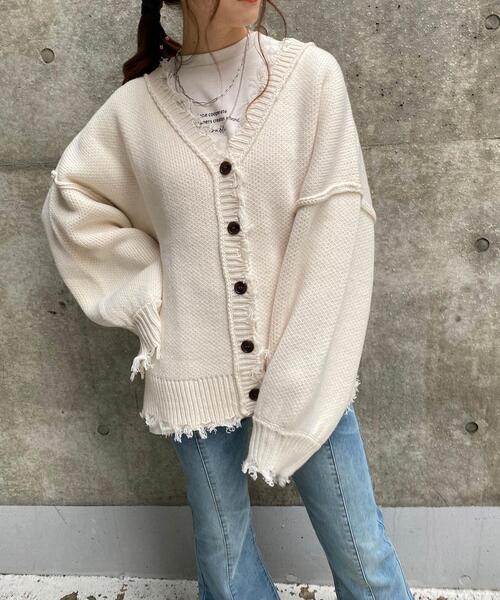 INGNI（イング）の「2WAYブロークンVネック／カーディガン（カーディガン/ボレロ・レディース・ブラック/パープル/オレンジ/グリーン/アイボリー/レッド/ブルー・M）」の12枚目の写真