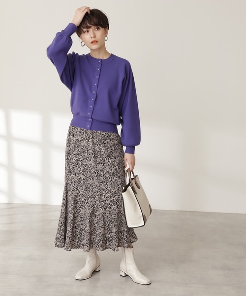 N.(N. Natural Beauty Basic)(エヌエヌナチュラルビューティーベーシック)の「◆バイカラーフラワープリントペプラムスカート(スカート・レディース・ホワイト系その他/ブラック系その他・MEDIUM)」の3枚目の写真