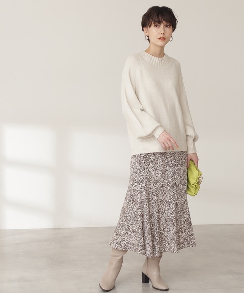 N.(N. Natural Beauty Basic)(エヌエヌナチュラルビューティーベーシック)の「◆バイカラーフラワープリントペプラムスカート(スカート・レディース・ホワイト系その他/ブラック系その他・MEDIUM)」の8枚目の写真