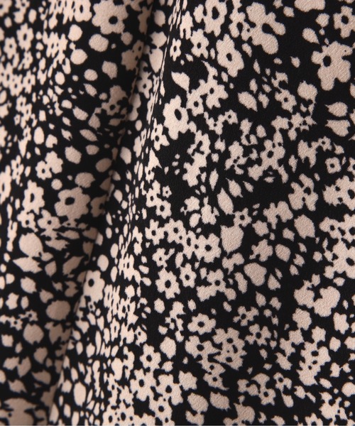 N.(N. Natural Beauty Basic)(エヌエヌナチュラルビューティーベーシック)の「◆バイカラーフラワープリントペプラムスカート(スカート・レディース・ホワイト系その他/ブラック系その他・MEDIUM)」の17枚目の写真