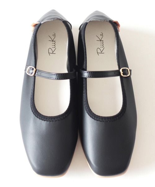 RiiiKa（リーカ）の「【RiiiKa/リーカ】柔らか甲ストラップシューズ（パンプス・レディース・ブラック/グレー/アイボリー/ブラウン系その他・23/24/22.5/24.5/23.5）」の6枚目の写真