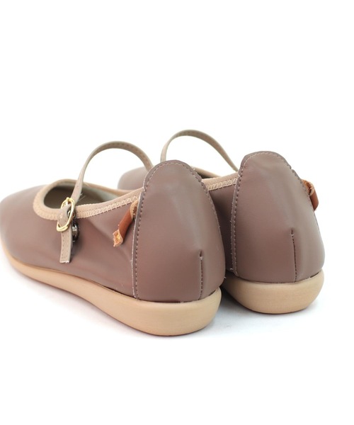 RiiiKa（リーカ）の「【RiiiKa/リーカ】柔らか甲ストラップシューズ（パンプス・レディース・ブラック/グレー/アイボリー/ブラウン系その他・23/24/22.5/24.5/23.5）」の10枚目の写真