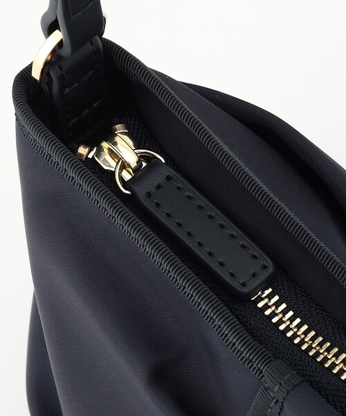 TOCCA（トッカ）の「RIBBON KNOT POCHETTE ポシェットバッグ