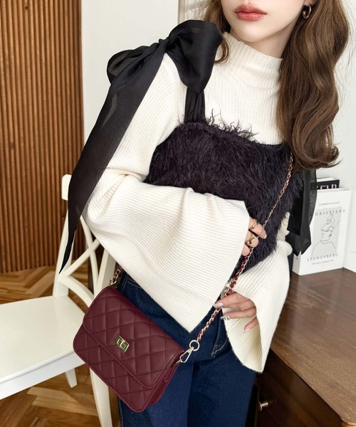 人気　キルティングレザー チェーンショルダーバッグ ブラック セール】フェイクレザーキルティング チェーンショルダーバッグ