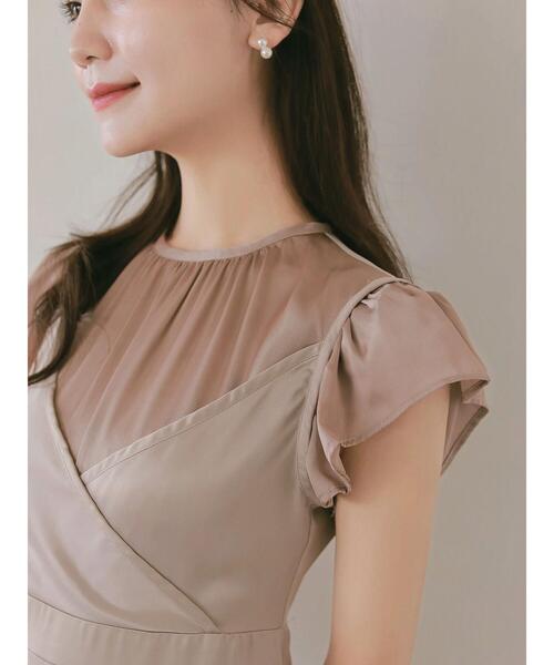 HALUHIROINE（ハルヒロイン）の「カシュクールレイヤー風ワンピース（ドレス・レディース・グレイッシュベージュ/ブラック・FREE）」の11枚目の写真