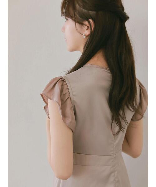 HALUHIROINE（ハルヒロイン）の「カシュクールレイヤー風ワンピース（ドレス・レディース・グレイッシュベージュ/ブラック・FREE）」の12枚目の写真