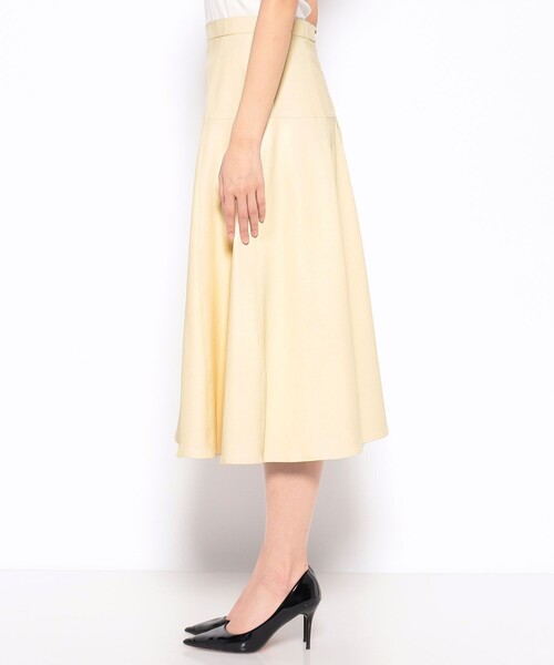 ANAYI（アナイ）の「ライトラムレザーフレア スカート（スカート・レディース・ライトブルー/イエロー・38/36/34）」の19枚目の写真