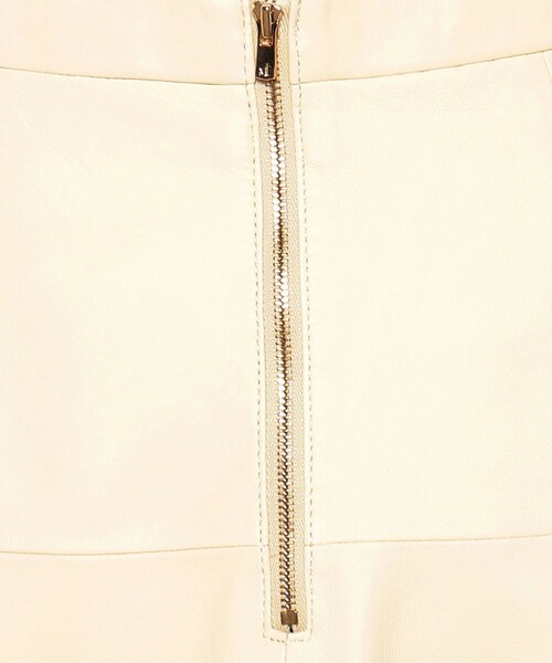 ANAYI（アナイ）の「ライトラムレザーフレア スカート（スカート・レディース・ライトブルー/イエロー・38/36/34）」の22枚目の写真