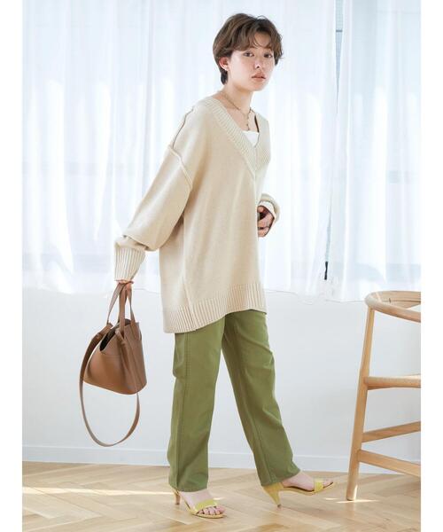 earth music&ecology(アースミュージックアンドエコロジー)の「ルーズVネックニットプルオーバー*(ニット/セーター・レディース・ピンク/ライトベージュ/ライトブルー・FREE)」の10枚目の写真