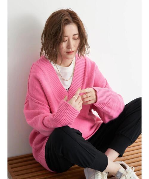 earth music&ecology(アースミュージックアンドエコロジー)の「ルーズVネックニットプルオーバー*(ニット/セーター・レディース・ピンク/ライトベージュ/ライトブルー・FREE)」の21枚目の写真