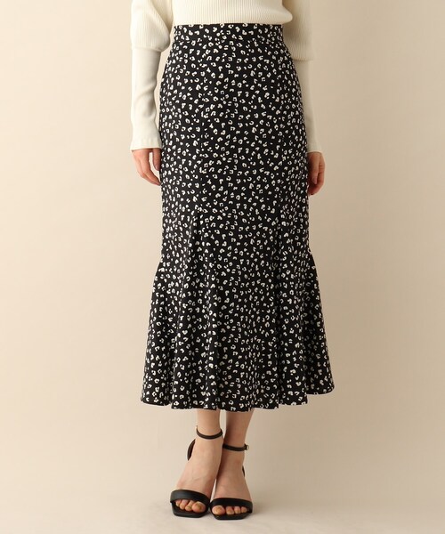 OPAQUE.CLIP（オペークドットクリップ）の「◆ニュアンスパターンスカート（スカート・レディース・ホワイト系3/ブラック系・38）」の3枚目の写真