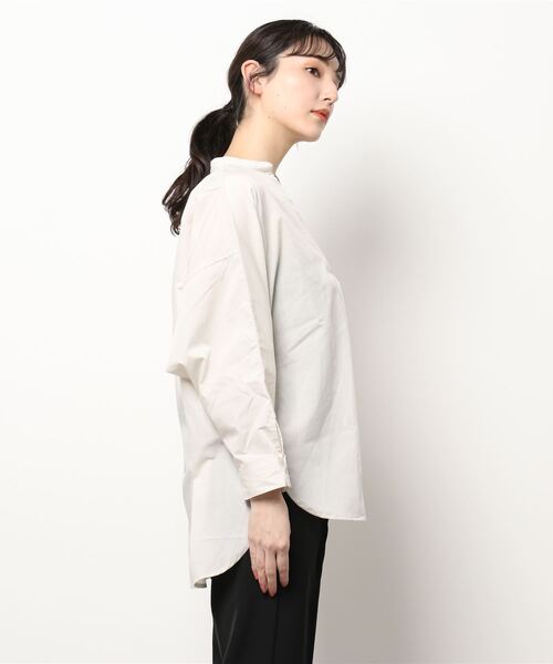 Lugnoncure（ルノンキュール）の「ドルマン袖スキッパーシャツ（シャツ/ブラウス・レディース・オフホワイト/グリーン/ベージュ・ﾌﾘ-）」の7枚目の写真