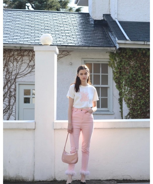 epine（エピヌ）の「epine skinny denim baby pink×ivory fur（デニムパンツ・レディース・ピンク・S/M/XS）」の4枚目の写真