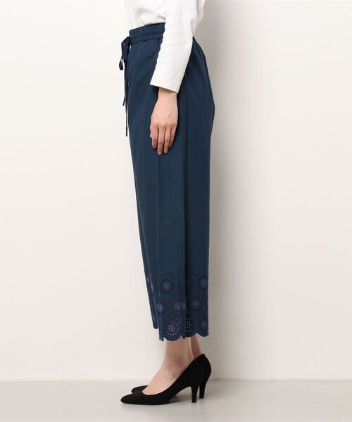 SEE BY CHLOE(シーバイクロエ)の「TROUSERS/キュロット(その他パンツ・レディース・ネイビー・36/34)」の2枚目の写真
