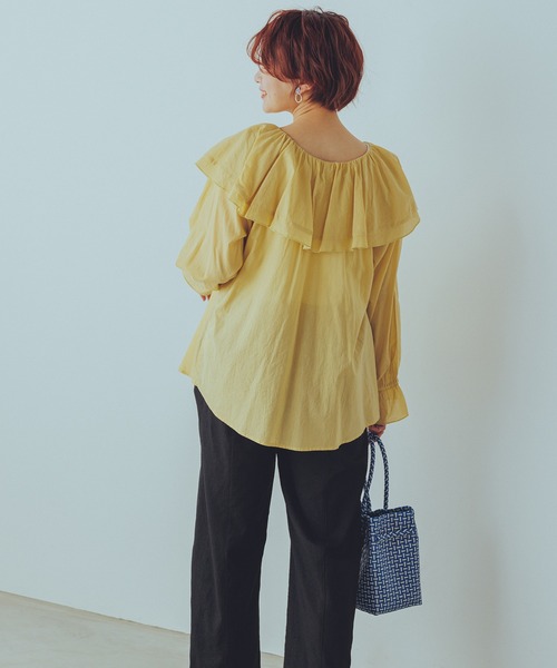 lil nina（リルニーナ）の「フリルビッグカラーブラウス（シャツ