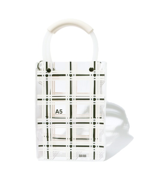 NaNa-NaNa（ナナナナ）の「nana-nana/ナナナナ A5 CHECK チェッククリアハンドバッグ（ハンドバッグ・メンズ・アイボリー・ONE SIZE）」の19枚目の写真