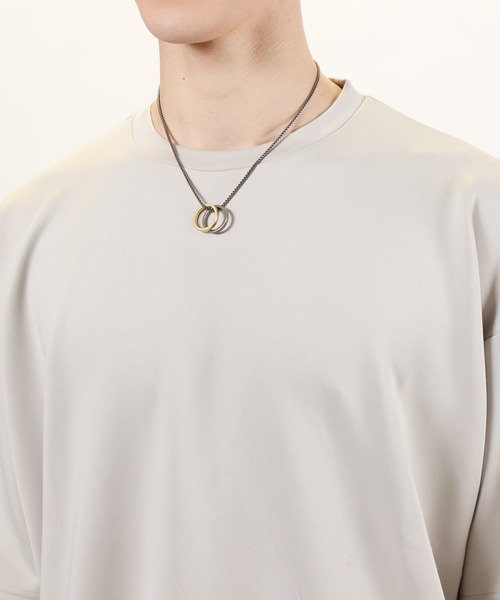 TopIsm(トップイズム)の「ワイドシルエット 接触冷感ストレッチクルーネックポンチカットソー(Tシャツ/カットソー・メンズ・ホワイト/ライトグレー/ライトブルー/ブラック/ライトピンク/グレイッシュベージュ・LL/M/L)」の11枚目の写真