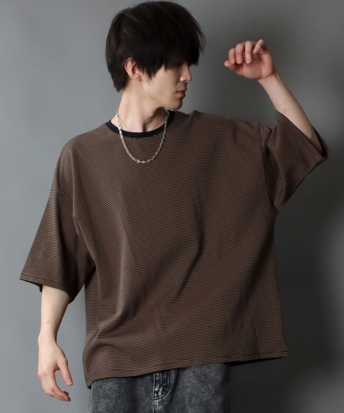 SITRY（シトリー）の「wide silhouette Heavy weight miclo border T-shirt/ワイドシルエット マイクロボーダー Ｔシャツ（Tシャツ/カットソー・メンズ・チャコールグレー/グリーン/ブラウン/ブラック・M/L）」の3枚目の写真